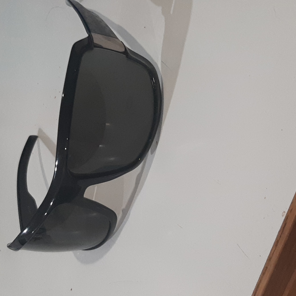 Gucci Shades - Male